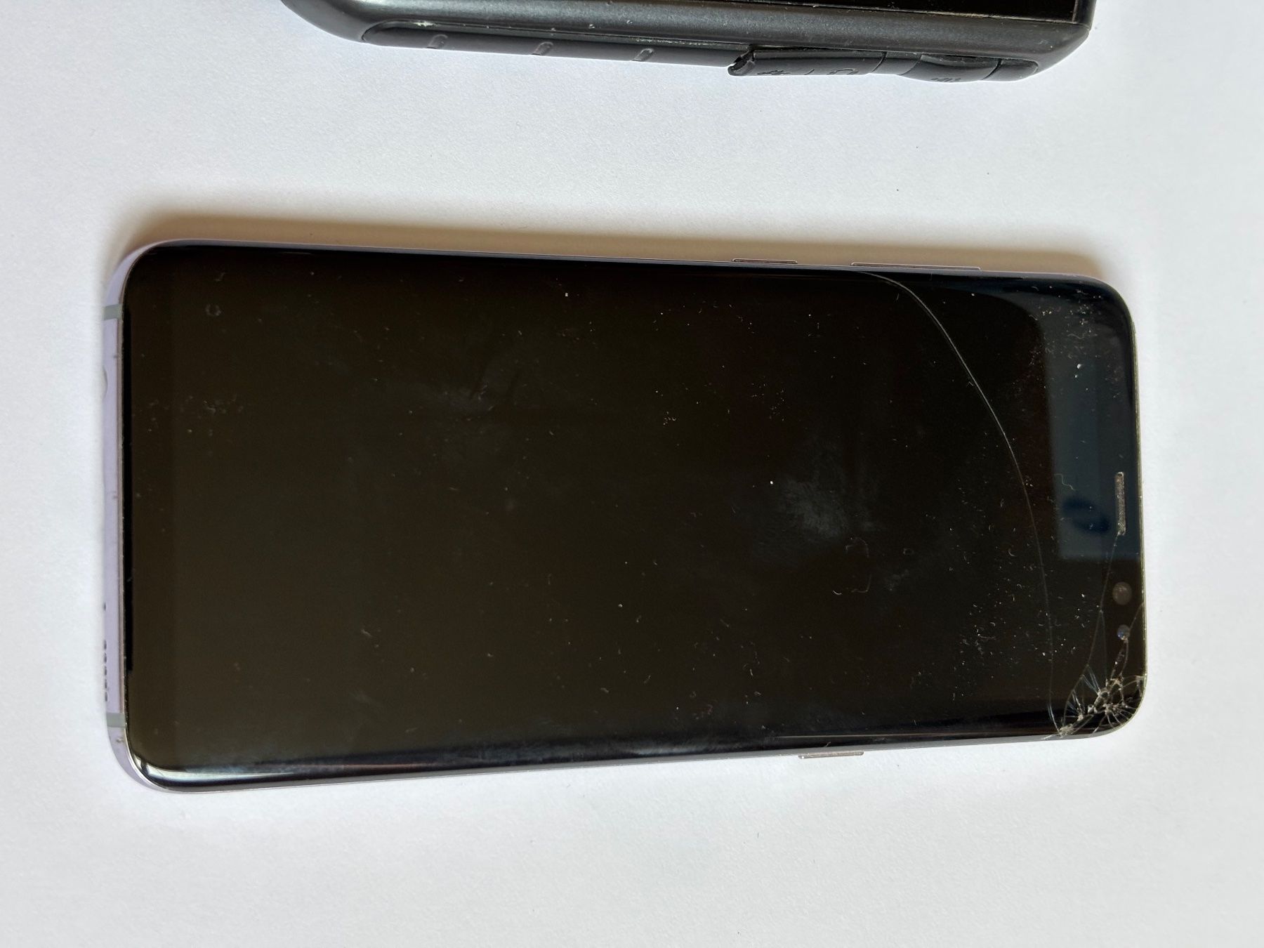 Samsung Handys / Smartphones: 3 alte Samsung Handys – Defekt aus Wangen b. Olten von oldies6 3
