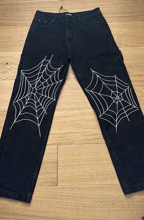 Pantaloni: Pantalon en toile d'araignée – Usato da Bevaix venduto da Ky714n