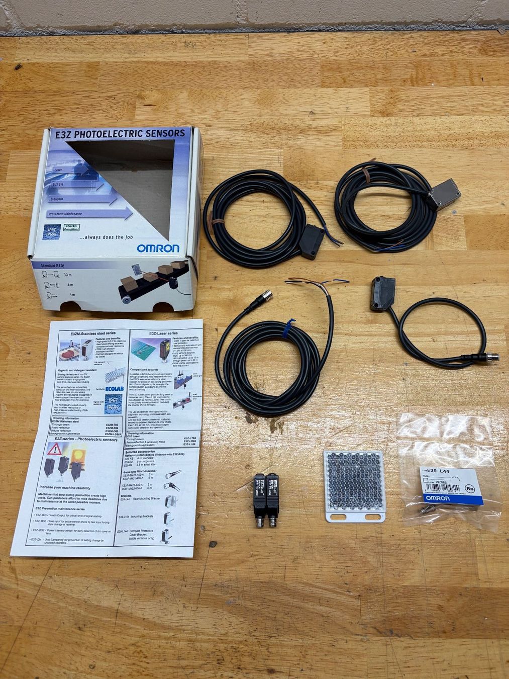 Omron Elektronikbauteile: Omron E3Z Lichtschrankenset, neuwertig, 2 Packungen – Neu (gemäss Beschreibung) aus Safenwil von jalumme 1