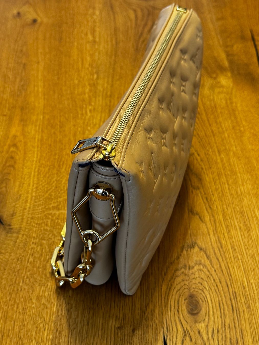 Louis Vuitton Borse da donna: Louis Vuitton Coussin PM Tasche – Nuovo (secondo la descrizione) da Sissach venduto da Da.Do.ch 4
