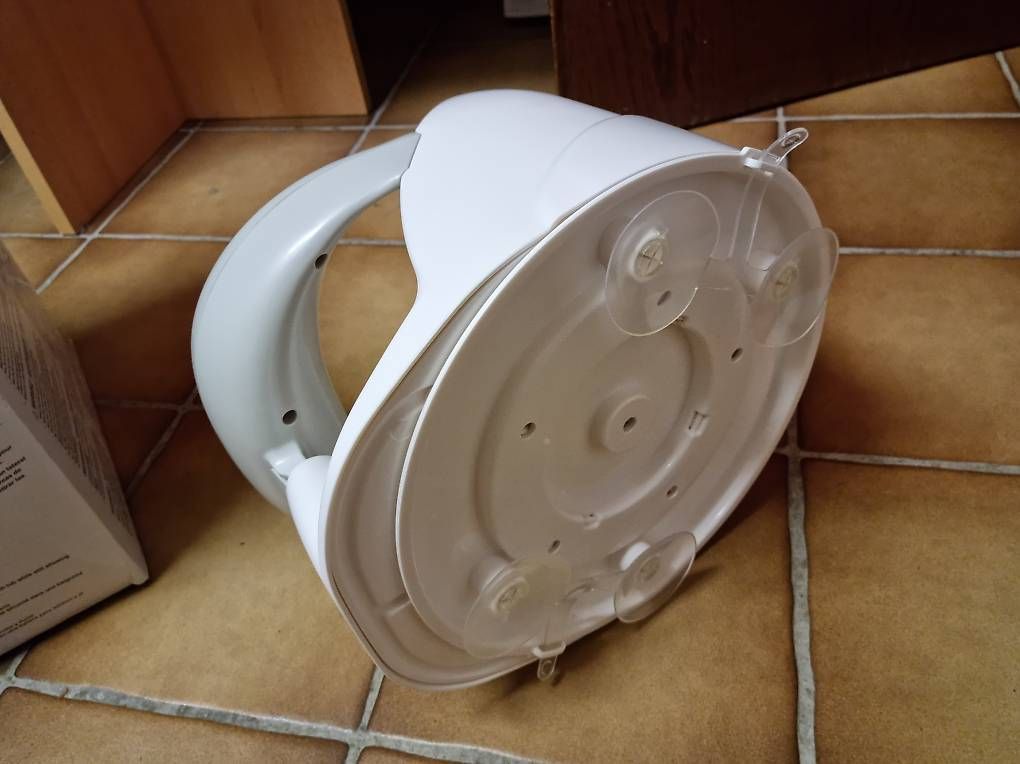 Costumi da bagno: NUOVO SEDIA BAGNO BAMBINO – Usato da Savosa venduto da artucan 2