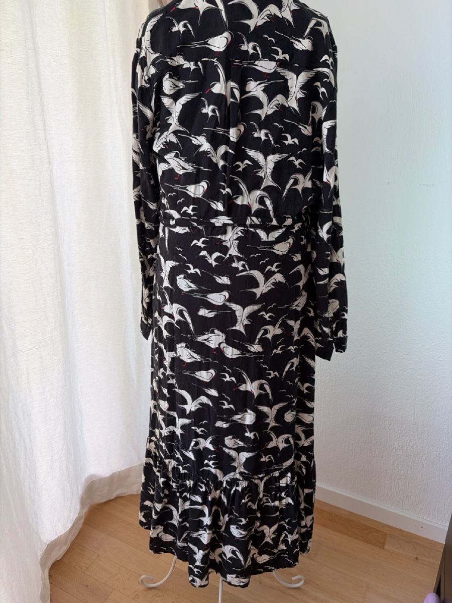 Alba Moda Vestiti: Alba Moda Maxikleid, Gr. 40, Sommerkleid mit Vogelmuster – Usato da Pratteln venduto da Mar.La.Ma 4