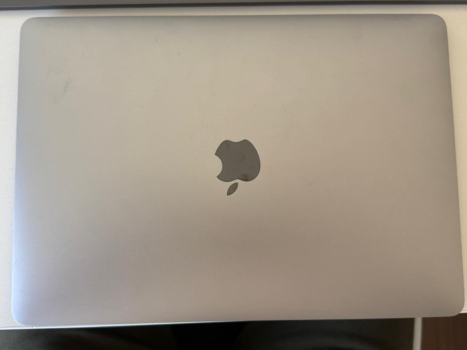 Apple Notebook: MacBook Pro 13" Space Grau, Top Zustand – Usato da Zürich venduto da yurt7 1