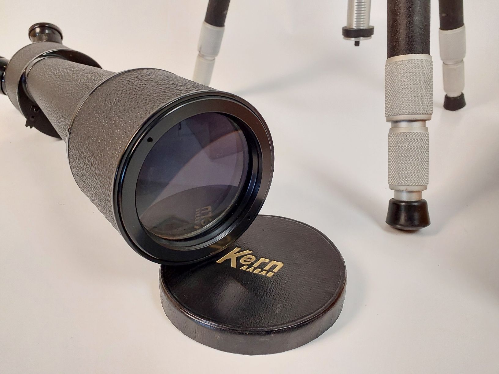 Kern Telescopi: Vintage Spektiv – Nuovo (secondo la descrizione) da Luzern venduto da CaritasZentral