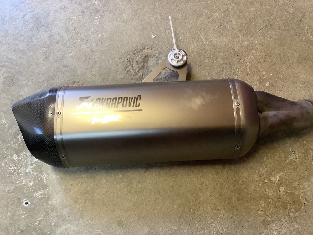 bmw gs akrapovic