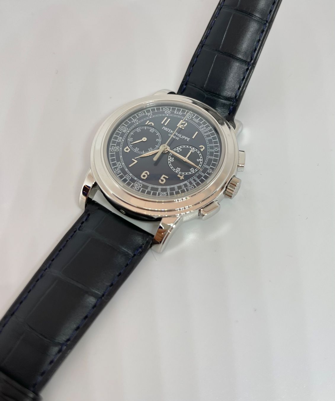 Patek Philippe Orologi: Patek Philippe ref.5070P-001 Platinum – Nuovo (secondo la descrizione) da Lugano venduto da Superstudiolugano 6