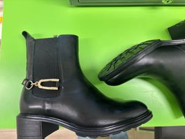 Damen Chelsea Boots schwarz Glattleder / Gr.36.5 NEU!