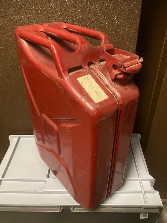 Draper 20 L Benzinkanister Aus Stahl – Schwarz, Auslaufsicher Mit Bajonettverschluss, Robust & Langlebig