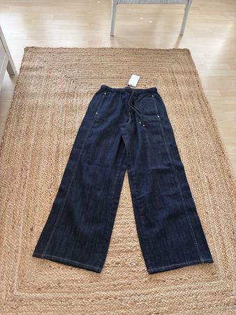 Zara Jeans Hose dunkelblau weit geschnitten neu. Gr. m