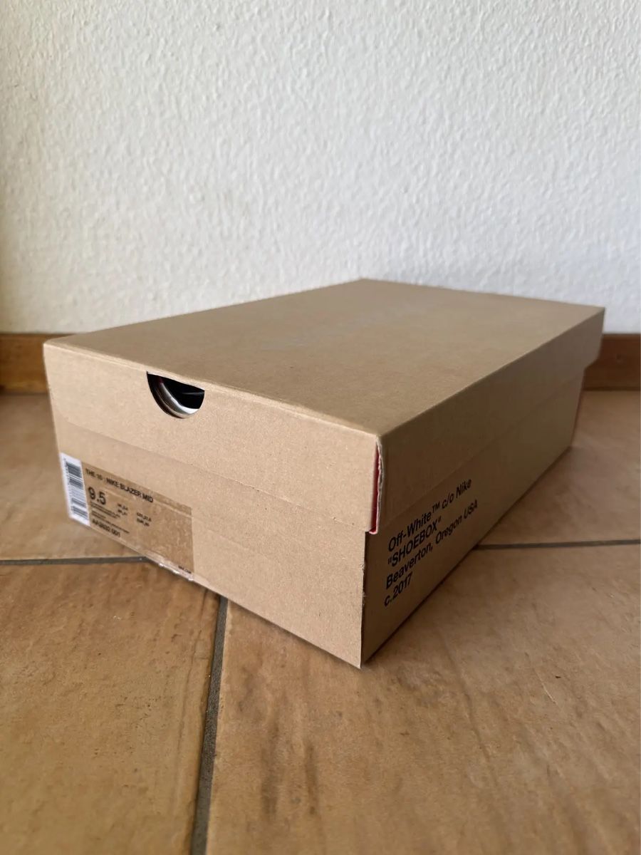 Off-White Scarpe da uomo: Nike x Off-White Blazer Mid Grim Reaper – Nuovo e nell'imballaggio originale da La Neuveville venduto da William_T 2