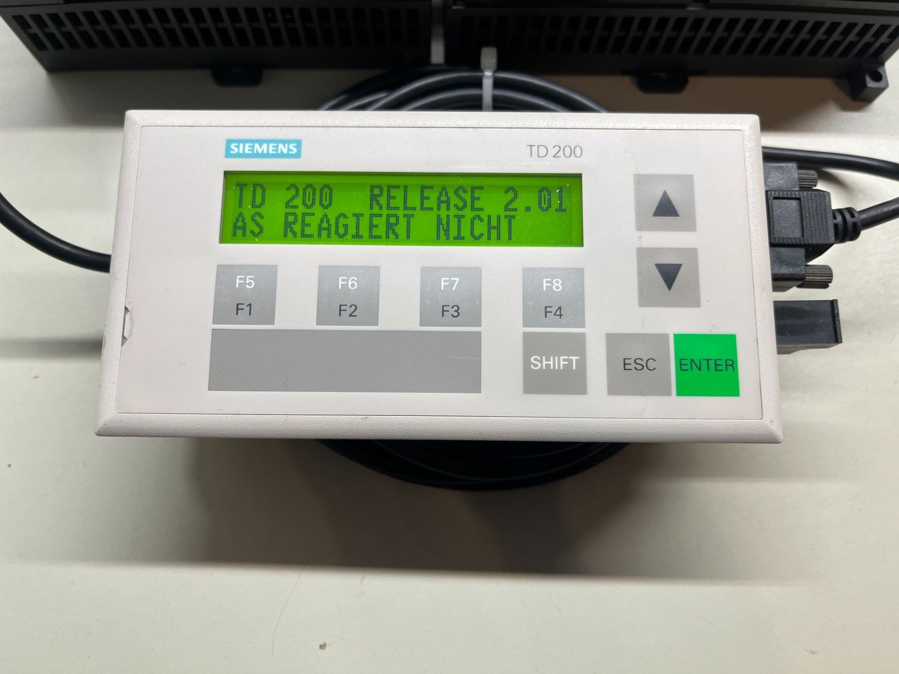 Siemens Componenti elettronici: Siemens Simatic S7-200 SPS Baugruppe mit TD200 Display – Usato da Jenaz venduto da Speedy350 1