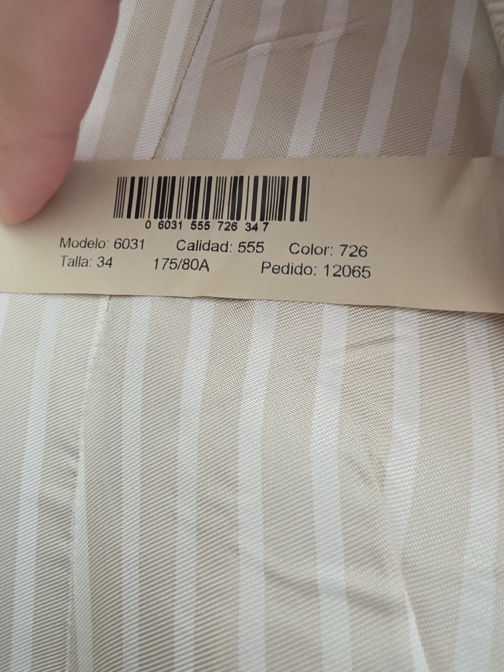 Massimo Dutti Vestes: Massimo Dutti Beige Blazer (Size 34) – D'occasion à Zürich par lit_n7pb 6