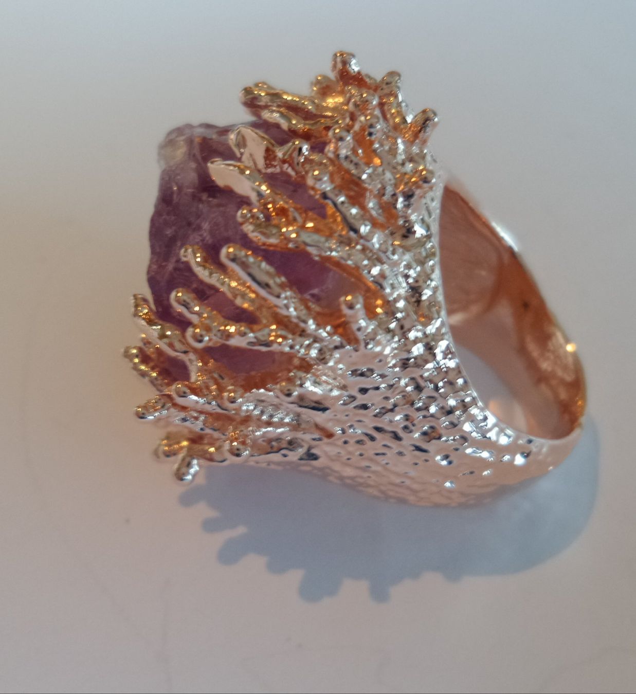 Pietre preziose: Ungeschliffener Amethist Ring – Nuovo (secondo la descrizione) da Zürich venduto da adriben 7