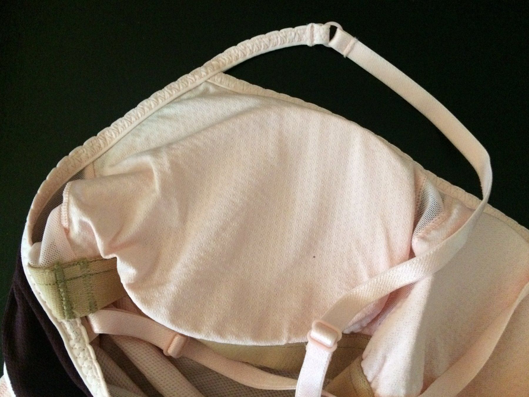 Lululemon Top: Magnifique top Lululemon bordeau rose – Nuovo (secondo la descrizione) da Satigny venduto da Helene2014 3