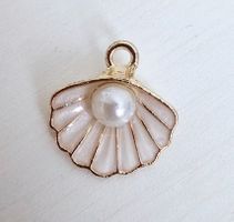 Muschel Müscheli Perle Charm Anhänger neuw.