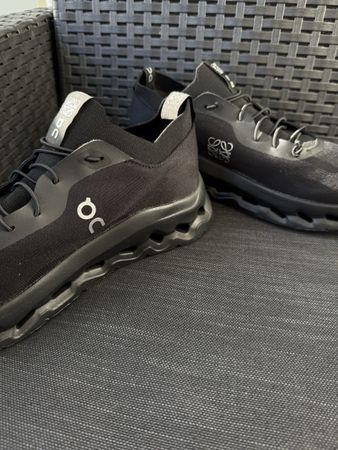 LOEWE X On Sneakers Cloudtilt