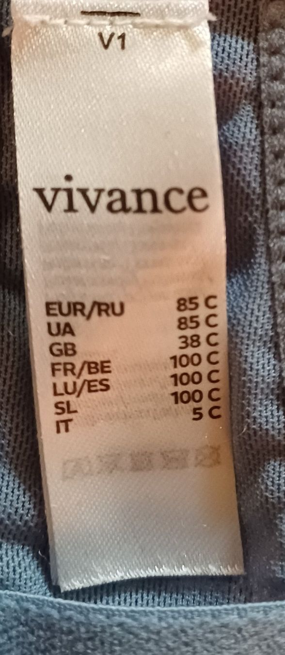 Altra biancheria intima: BH Blau aus Spitze – Usato da Oberbipp venduto da sina666 1