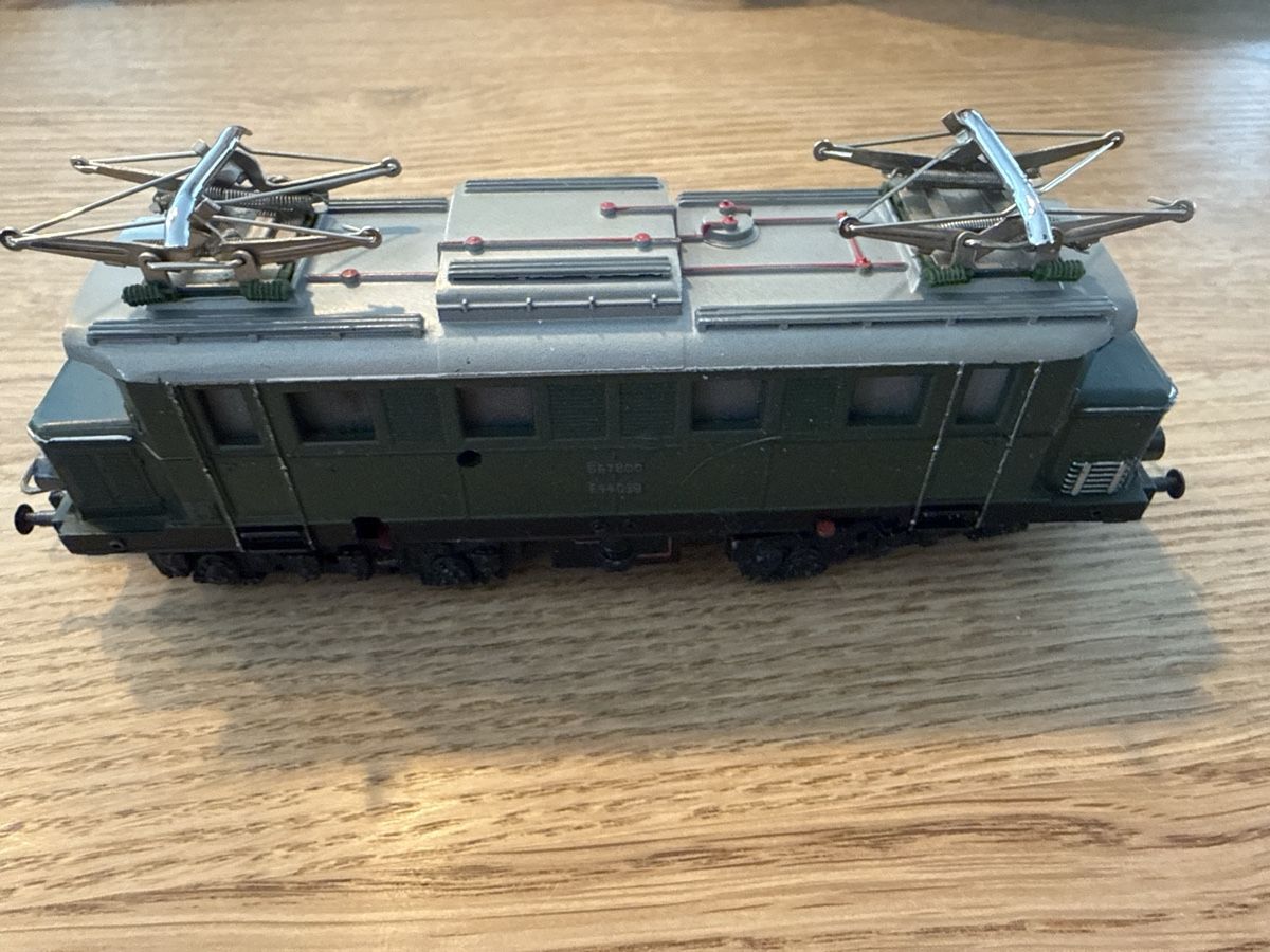Märklin Modellini di ferrovie: Märklin SET 800 (3011) – Usato da Berikon venduto da TopLok