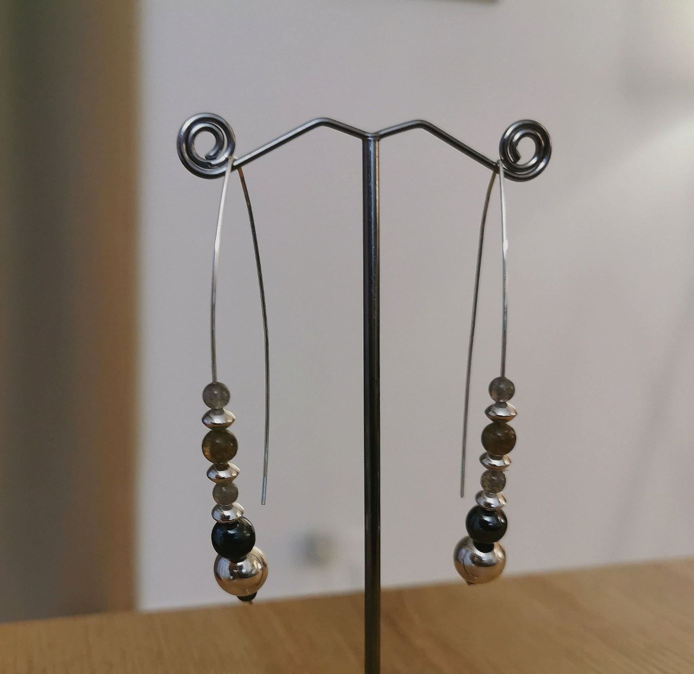 Ohrringe & -stecker: Boucles d'oreilles Ag 925 et Labradorite – Neu und originalverpackt aus Veyrier von Leilazizou 1
