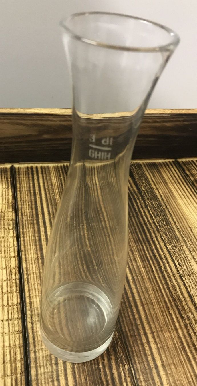 Karaffen: Wasserkaraffe, Weinkaraffe 3dl – Gebraucht aus Guntershausen von Gloominati 1