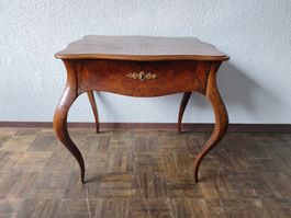 Antiker Beistelltisch Tisch Louis XV Wurzelholz 65x65x52cm