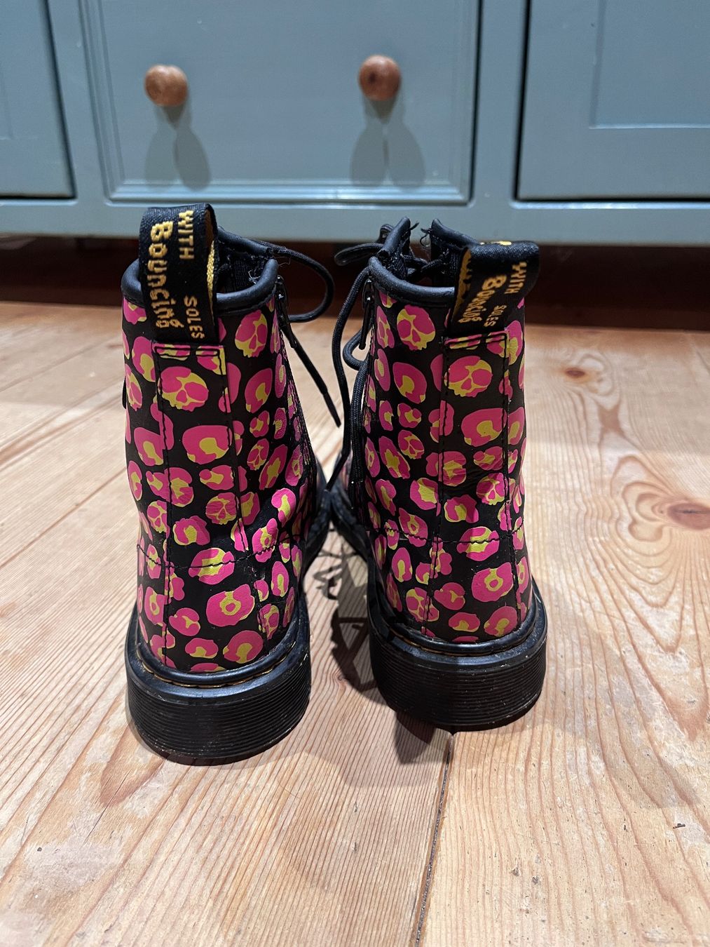 Scarpe per ragazze: Dr. Martens Stiefel Gr. 37 – Usato da Fribourg venduto da kraeuterhexi 1