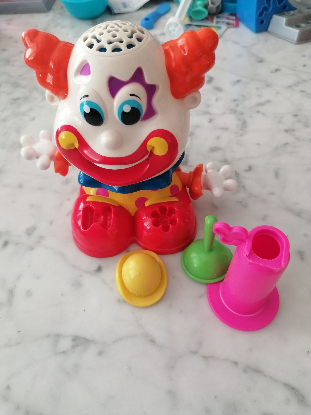 Play-Doh Jouets: GROSSES PLAY DOH SET – D'occasion à Pratteln par ThereseZ 3