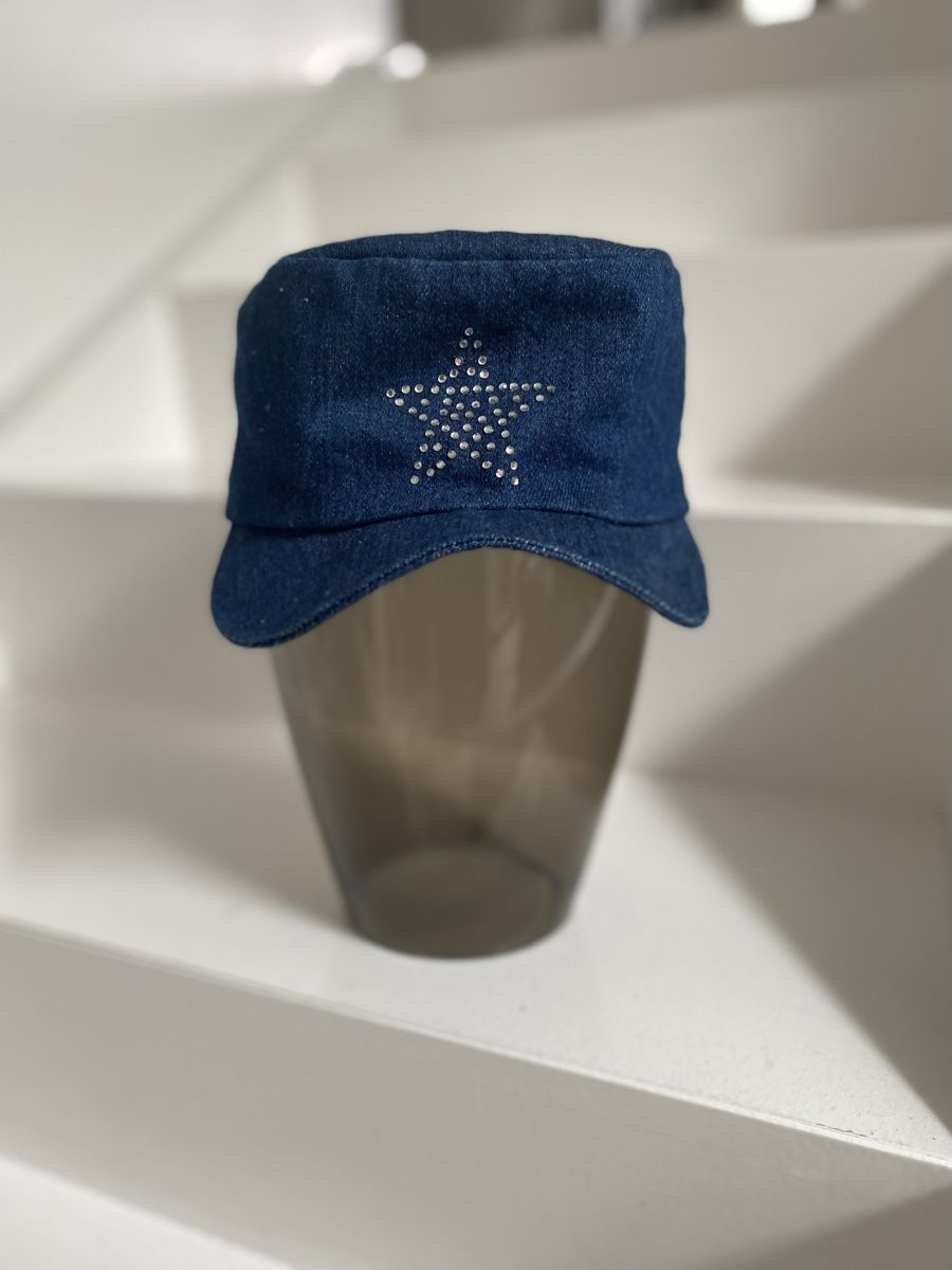 Altro in  Abbigliamento & Accessori: Fiona Bennett Jeans Cap mit Stern aus Diamanten – Usato da Thalwil venduto da Alice015