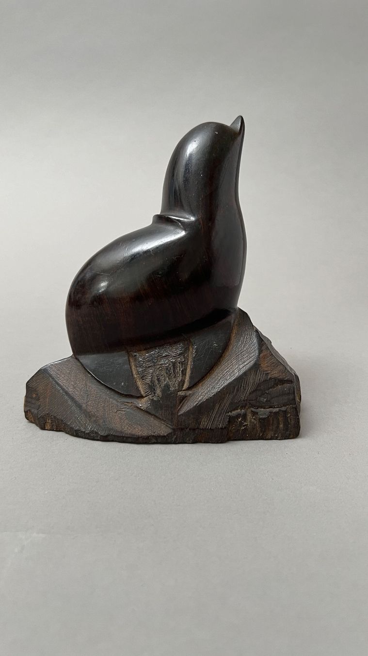 Statuette: FIGUR-EISENHOLZ / ROBBE od. SEELÖWE /  MEXICO – Usato da Basel venduto da herr_majesty