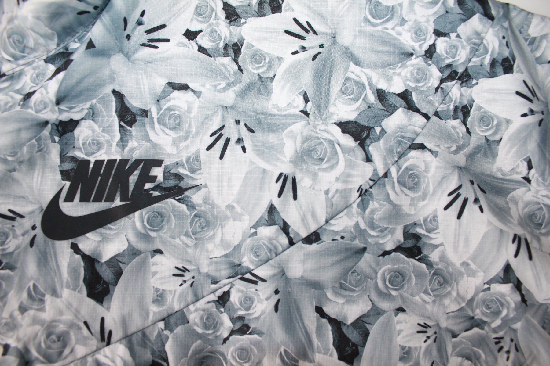 Nike Jacken: Veste Nike  t. XS – Gebraucht aus Peseux von Gilloss 5