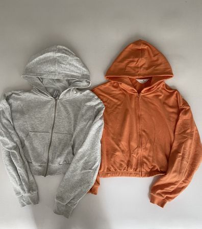 2x Sweat à capuche H&M, taille S/M, état neuf