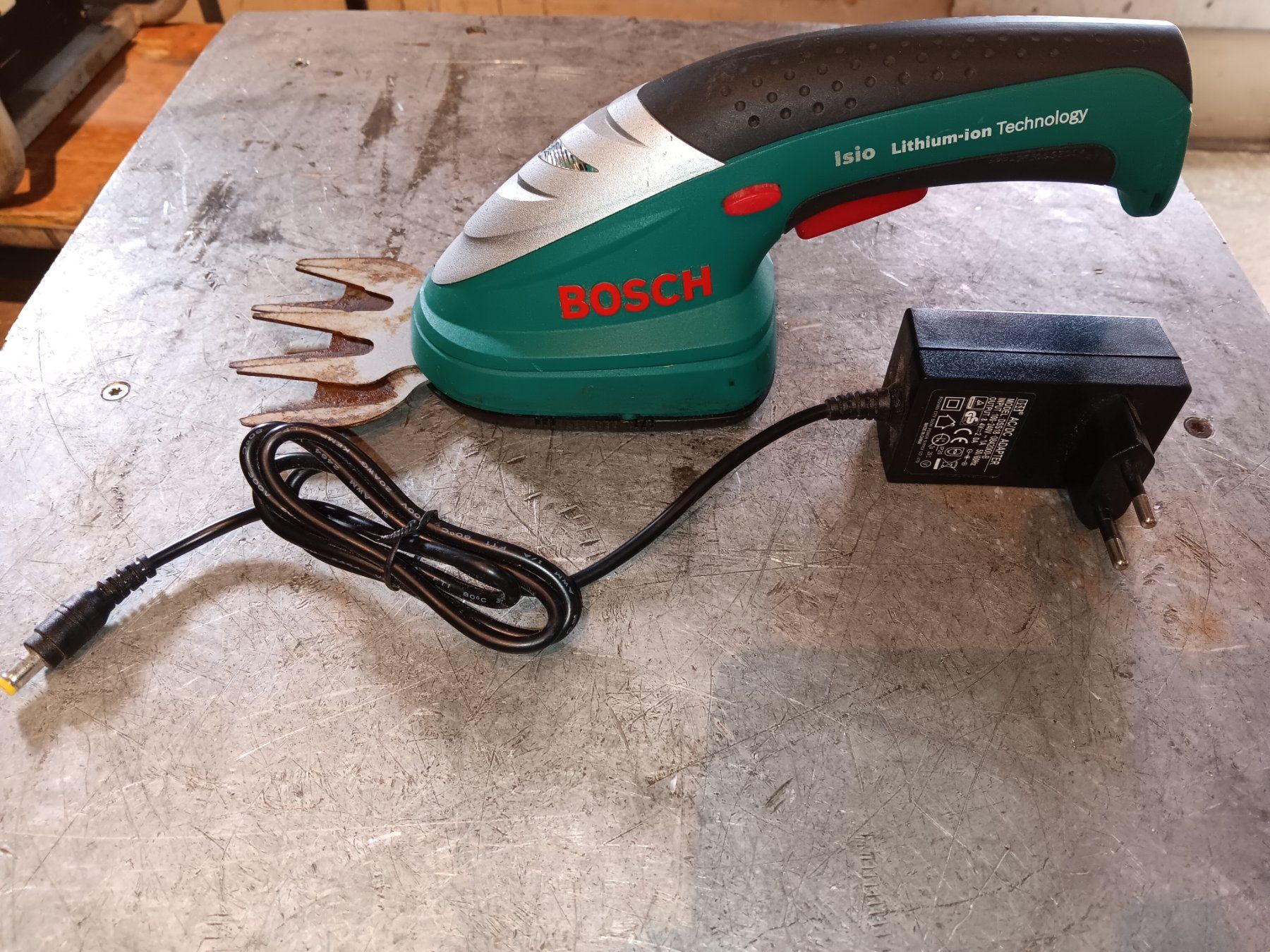 Bosch Tagliaerba: Bosch Akku-Grasschere Isio – Usato da Dietikon venduto da Sauber64