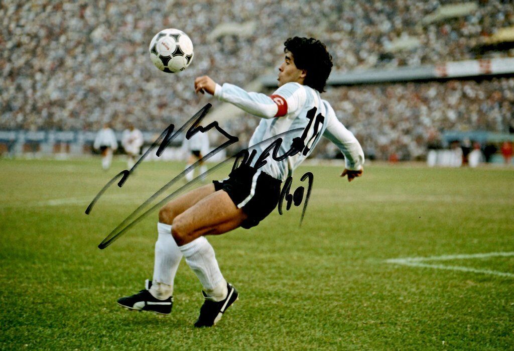 Autogramme: Diego MARADONA / TOP AUTOGRAMM – Gebraucht aus Egg b. Zürich von Dbunny
