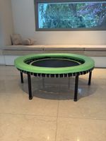 Fitness Trampolin grün schwarz runder Rahmen gebraucht