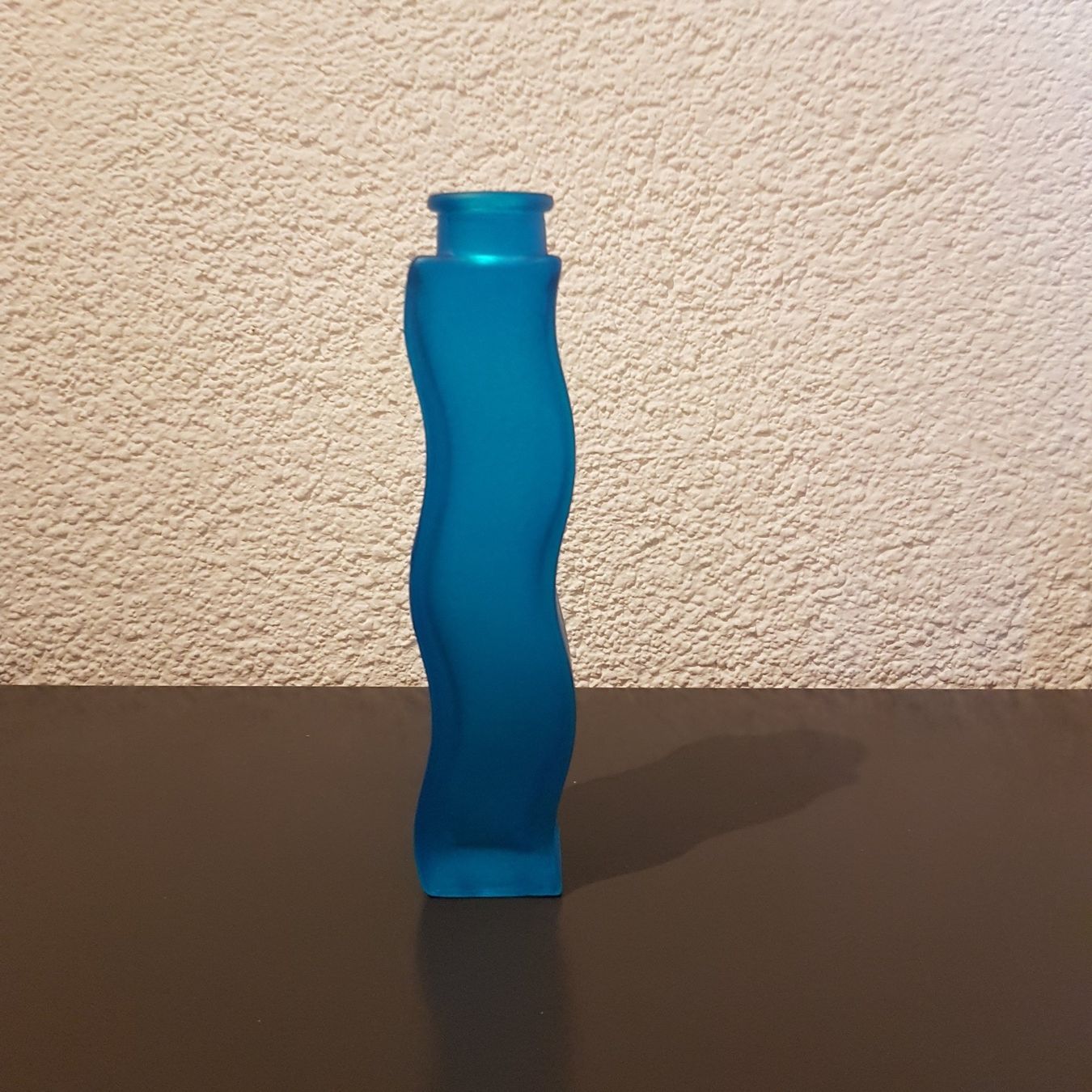 Ikea Vasi & Recipienti: IKEA Vase Glas gewellt blau – Usato da Uetendorf venduto da oinkioink88