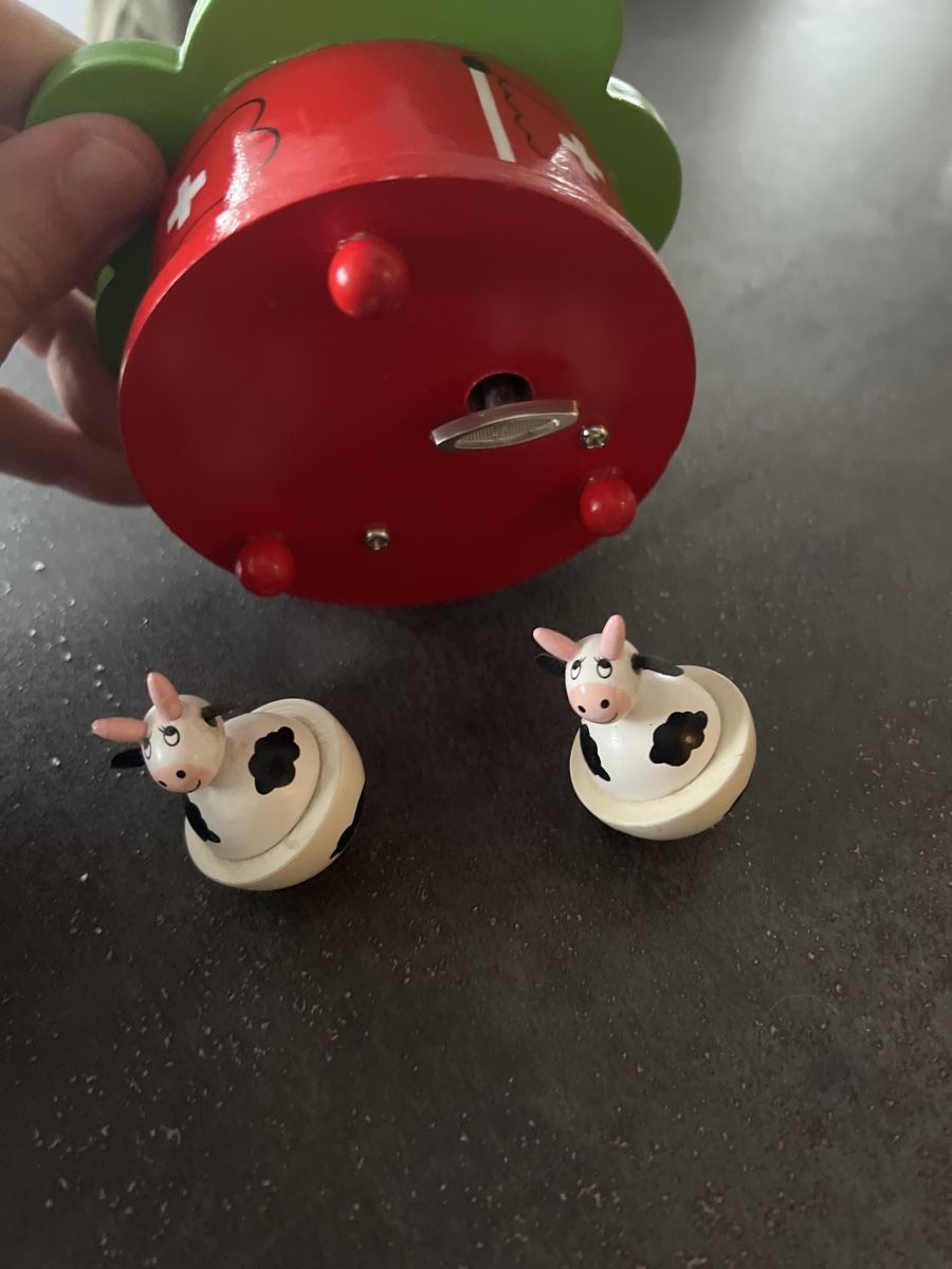 Giocattoli: Boîte à musique vaches – Usato da Châtel-St-Denis venduto da gpf_6dsd 3