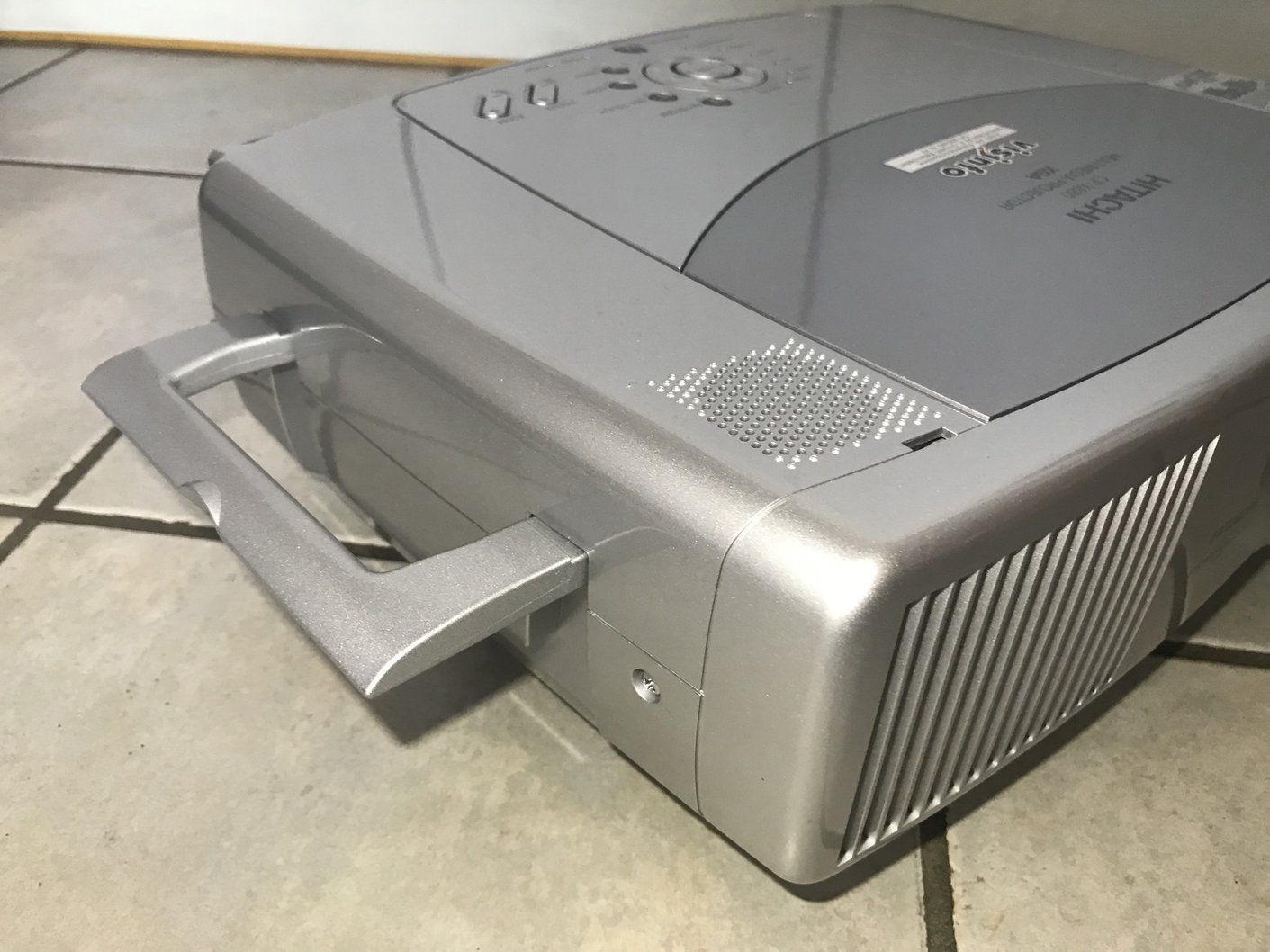 Hitachi Videoprojektoren: Projektor/Beamer Hitachi CP-X880 – Gebraucht aus Murgenthal von Leachjm 4