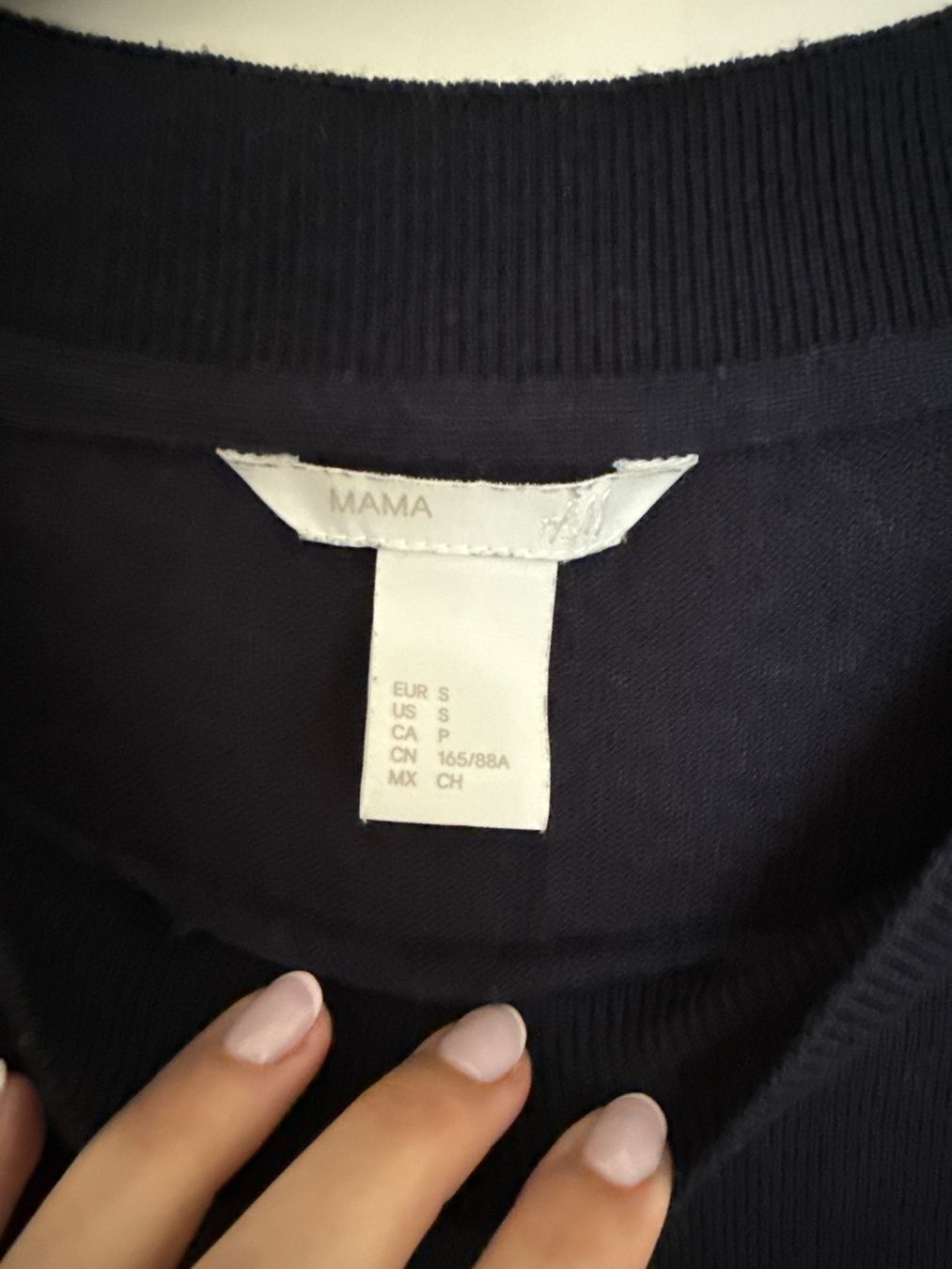 H&M Pulls & Sweat-shirts: H&M Jumper MAMA S – D'occasion à Horgen par linuxrp 1