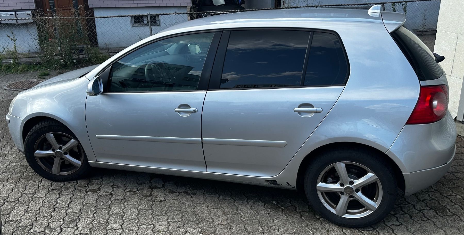 VW Autos: VW Golf 5 1.9 TDI - AB 1 FR. – Gebraucht aus Jona von NIVO_GARAGE 9