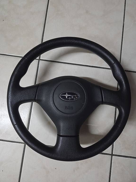 Alle Autoersatzteile: Volant subaru impreza wrx – Gebraucht aus Vérossaz von Tirv8