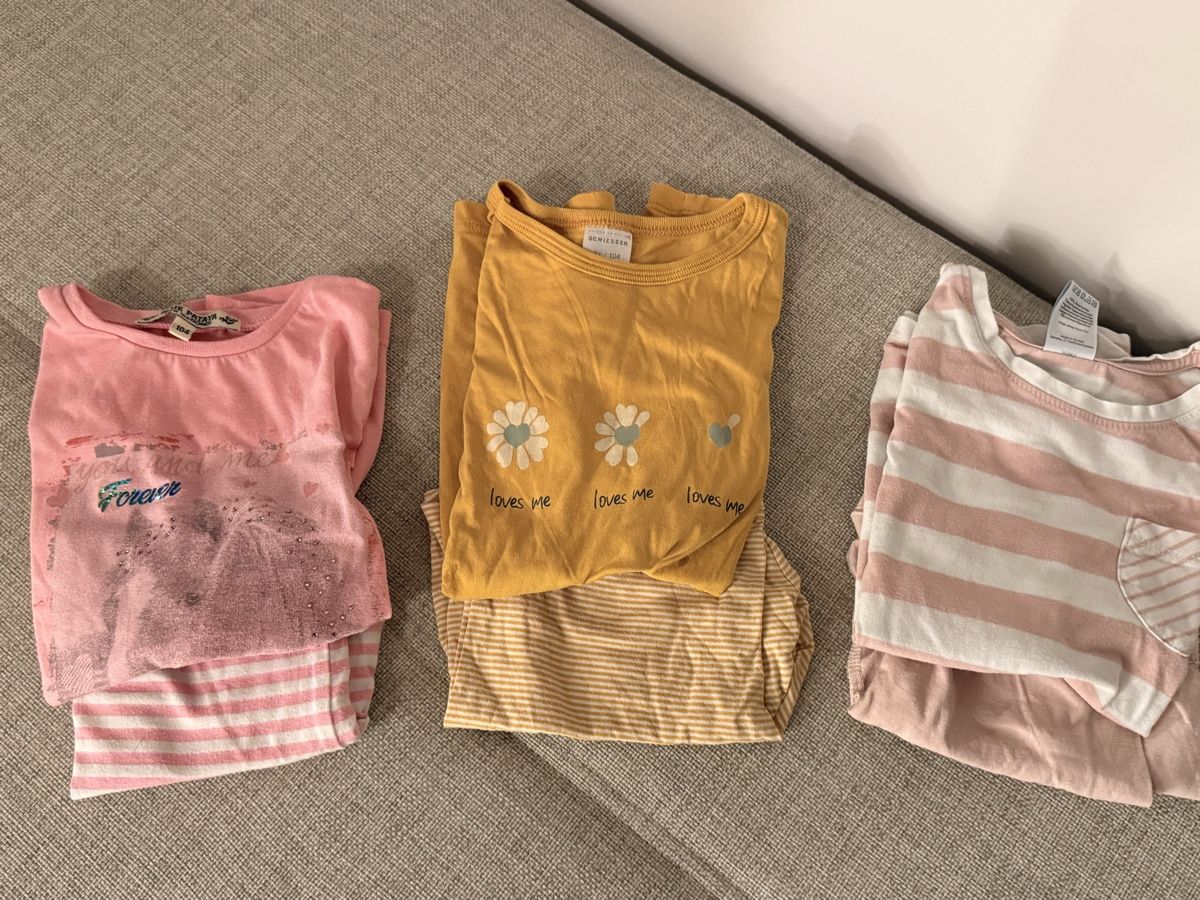 Pyjamas & Ähnliches: Pjama Set Gr. 98 – Gebraucht aus Maur von Heidi2.0 1