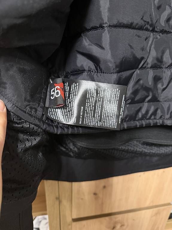 Giacche: Dainese Motoradjacke gr.56 – Usato da Wangen an der Aare venduto da privatkunde 1