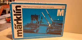 Märklin Bahnübergang mechanisch HO Spur in Originalbox