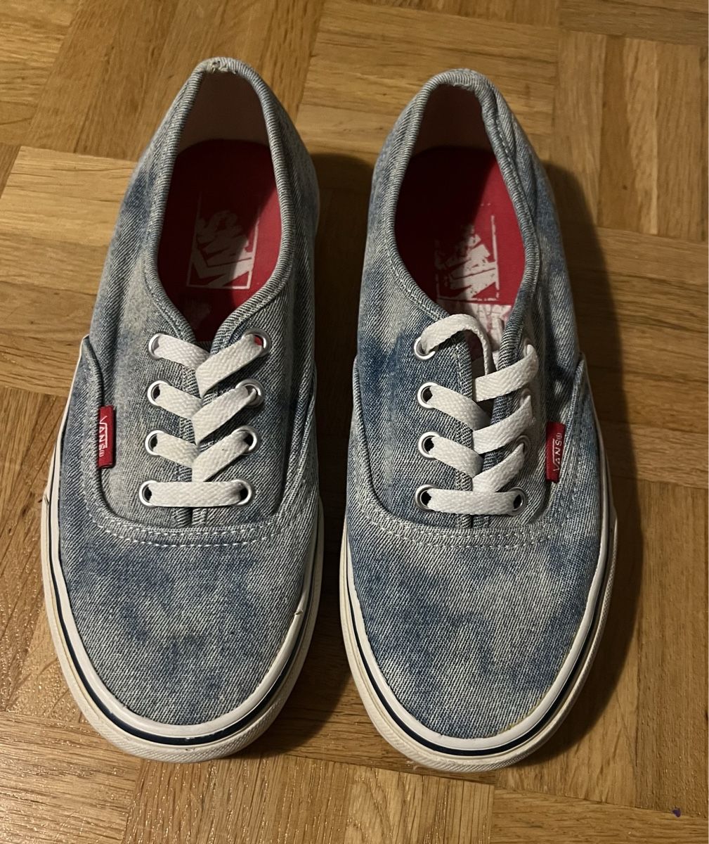 Vans Chaussures femmes: Vans Jeans Gr. 38 – D'occasion à Rafz par SaintCruz