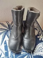 Bottines marque Alpina cuir doublées noires grandeur 40 