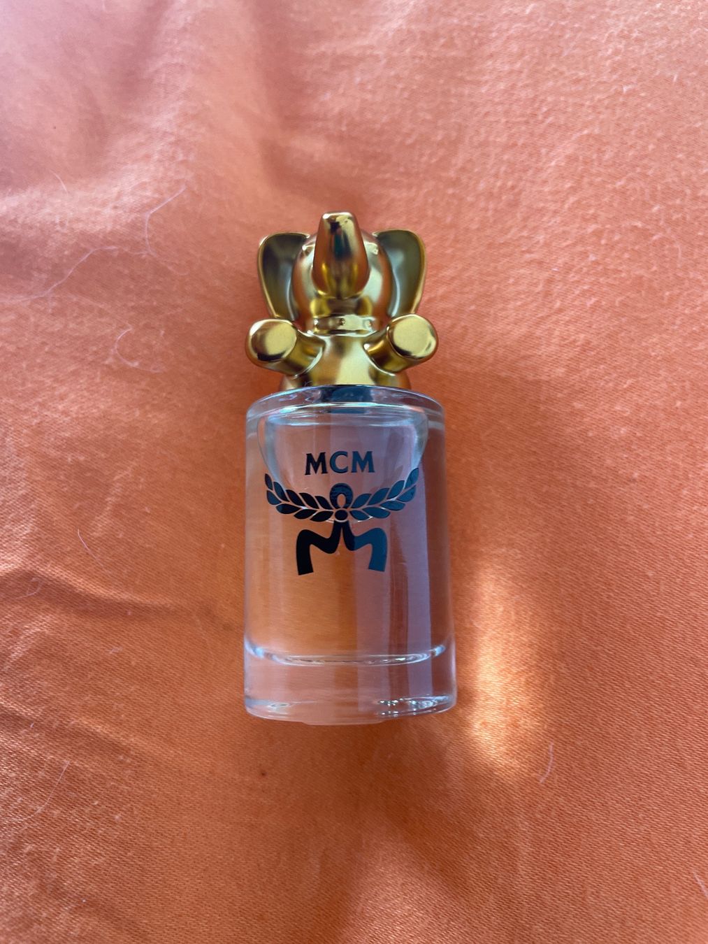 Mcm Profumi & Eau de Toilette: MCM Miniatur Zen Elephant 10ml – Nuovo (secondo la descrizione) da Bachenbülach venduto da Munggeli13
