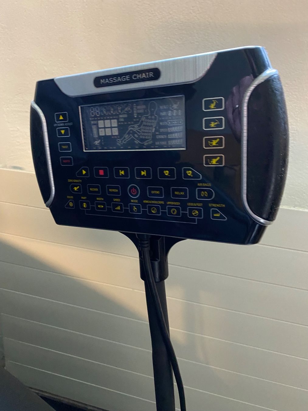 Sessel: Gesundheits Massage Sessel RT8302 – Gebraucht aus Basel von  1