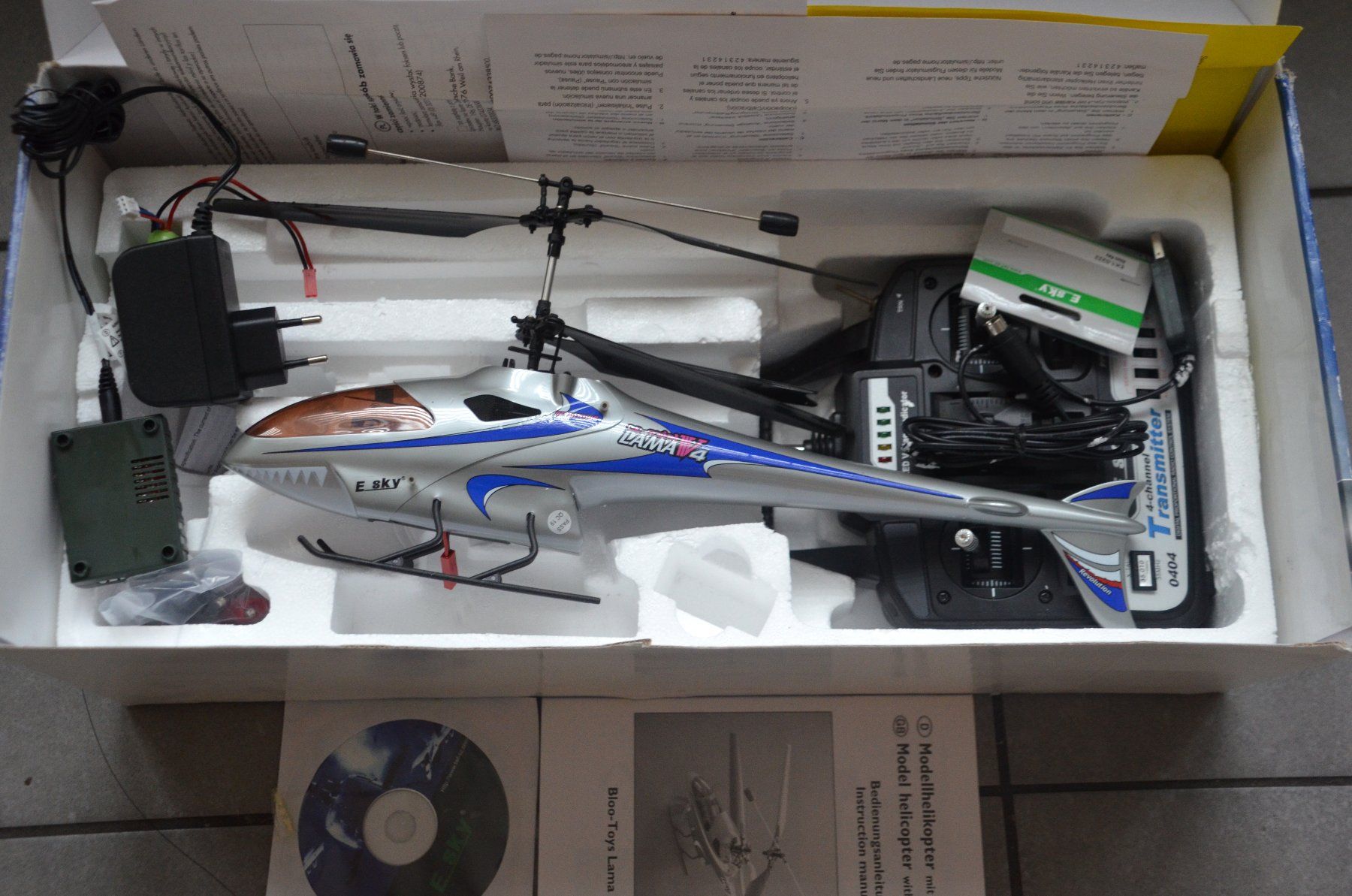 Modellismo RC: E-SKY Helikopter Lama V4 Helikopter / hélicoptère – Usato da Collonges venduto da arashee
