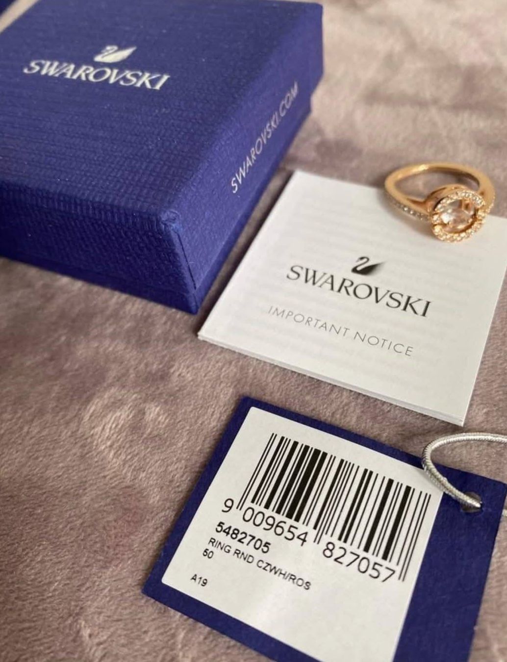 Swarovski Anelli: SWAROVSKI RING 50 – Nuovo (secondo la descrizione) da Kastanienbaum venduto da swi_8n56 4