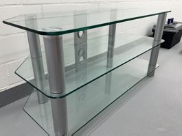 Elegantes TV-Möbel aus Glas & Aluminium – Top gepflegt